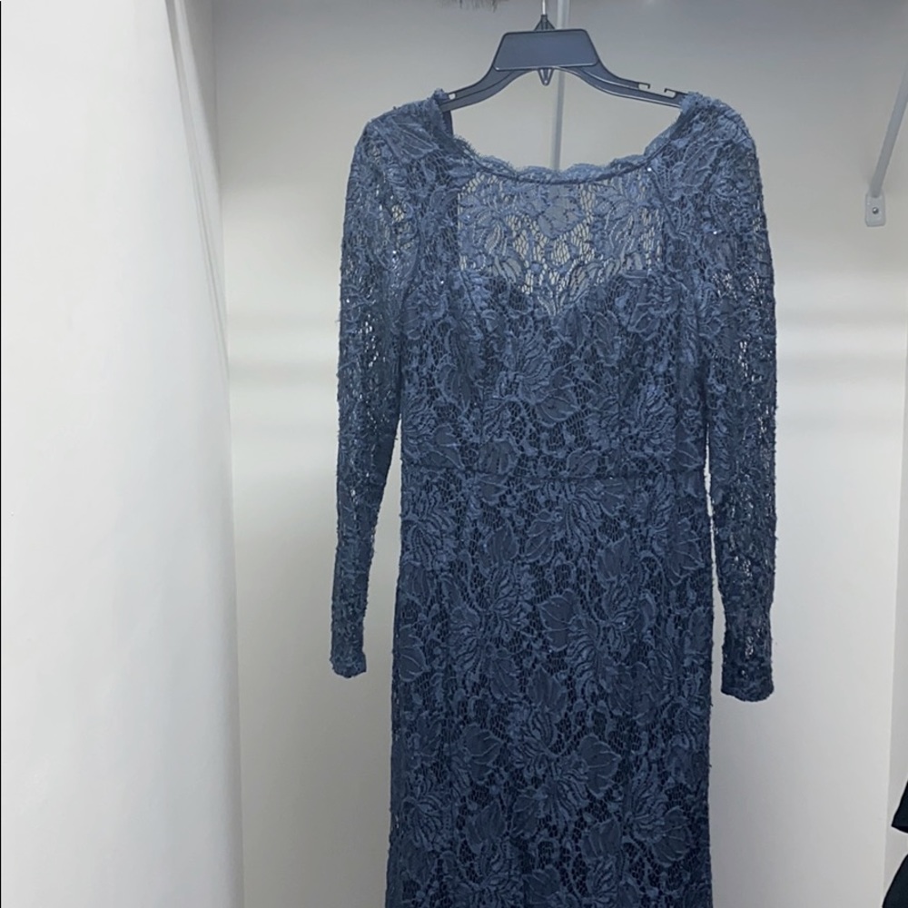 Brand new size 10 Decode sequenced dress